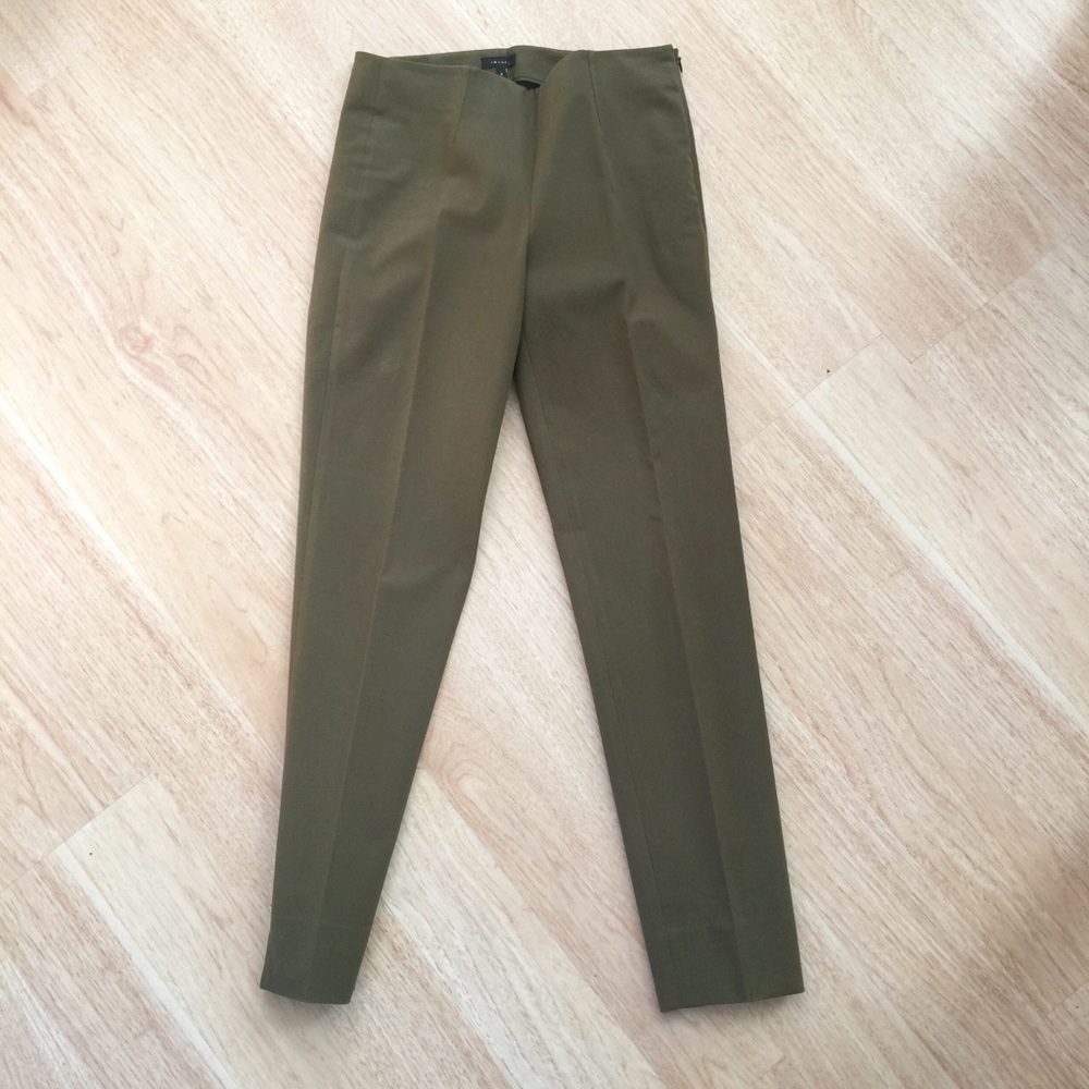 Theory Forest Green Slim Cropped Pants - Belisa Teach